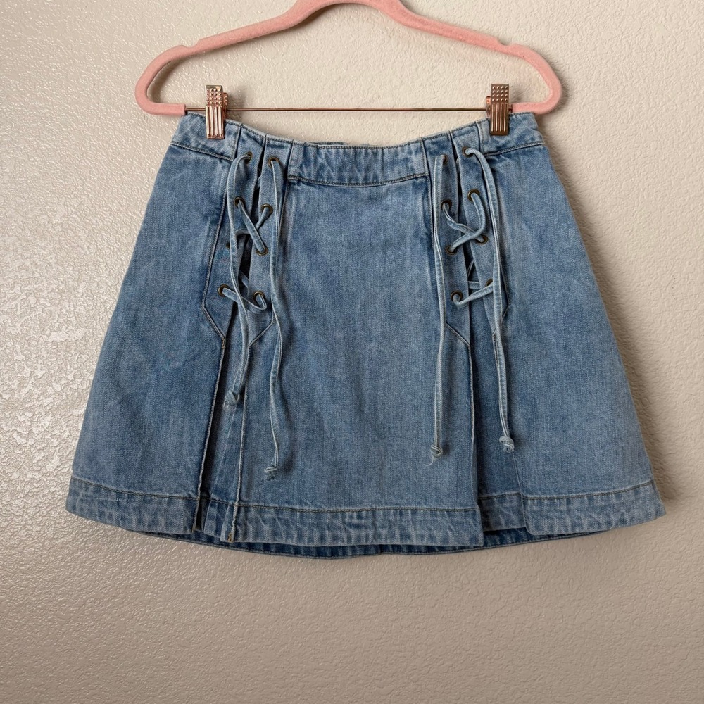 Free People Skirt Womens Size 6 Blue Denim Lace Up Mini Light Wash A-Line Cotton - Picture 3 of 9